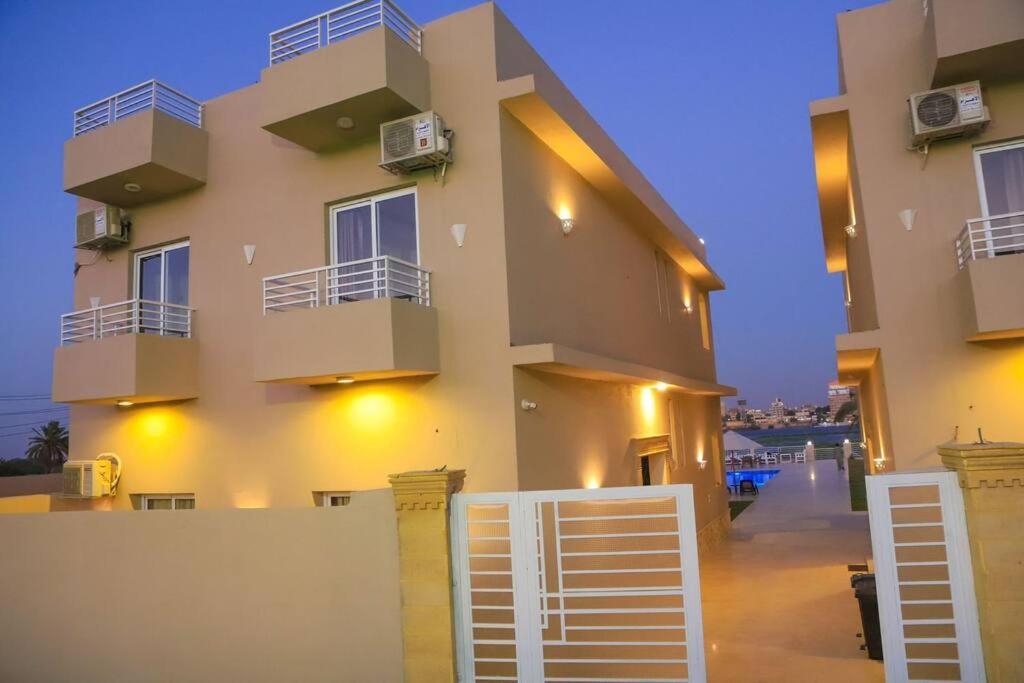 Royal Nile Villa - Nile View Apartment 1 Луксор Екстер'єр фото